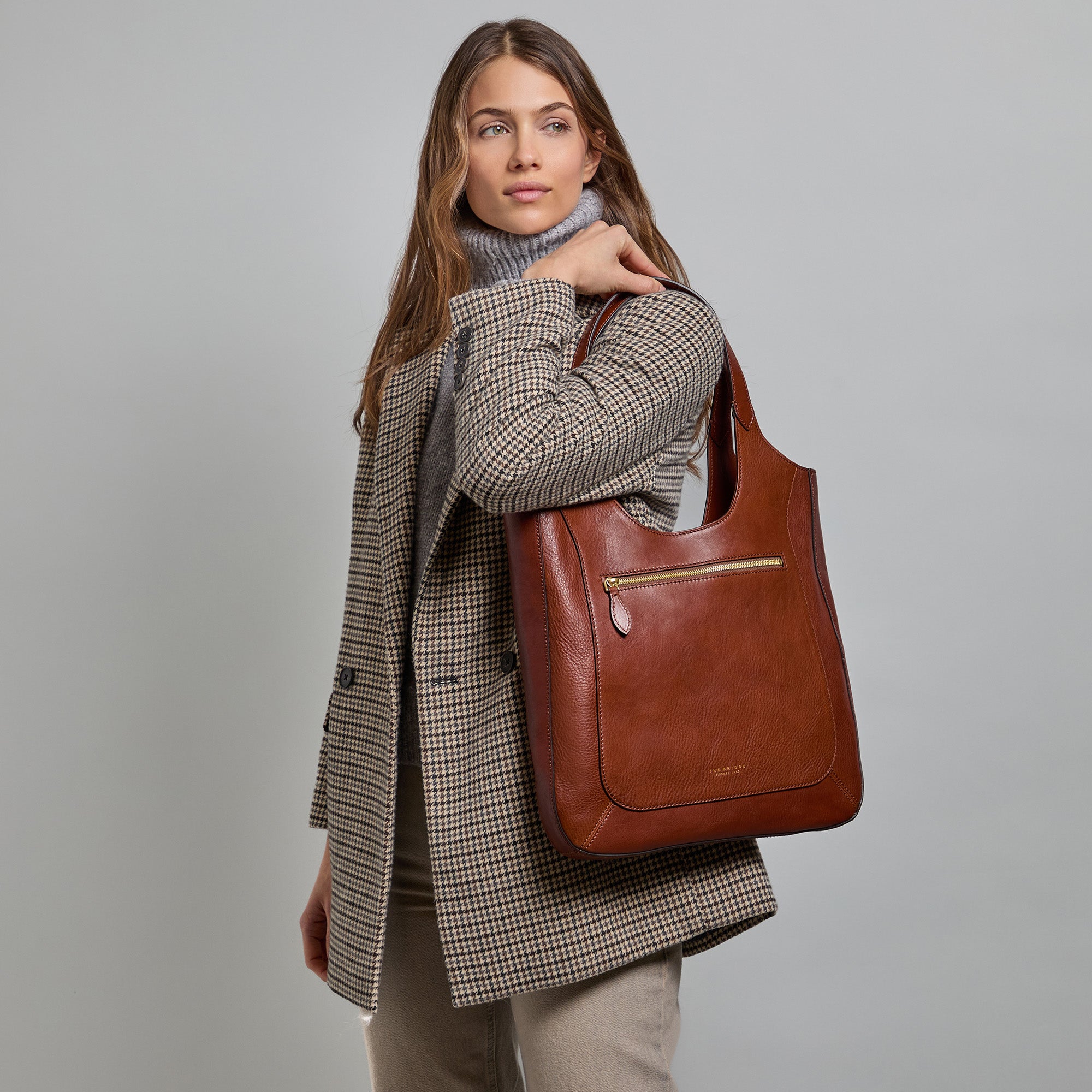 Luce Soft Hobo Bag