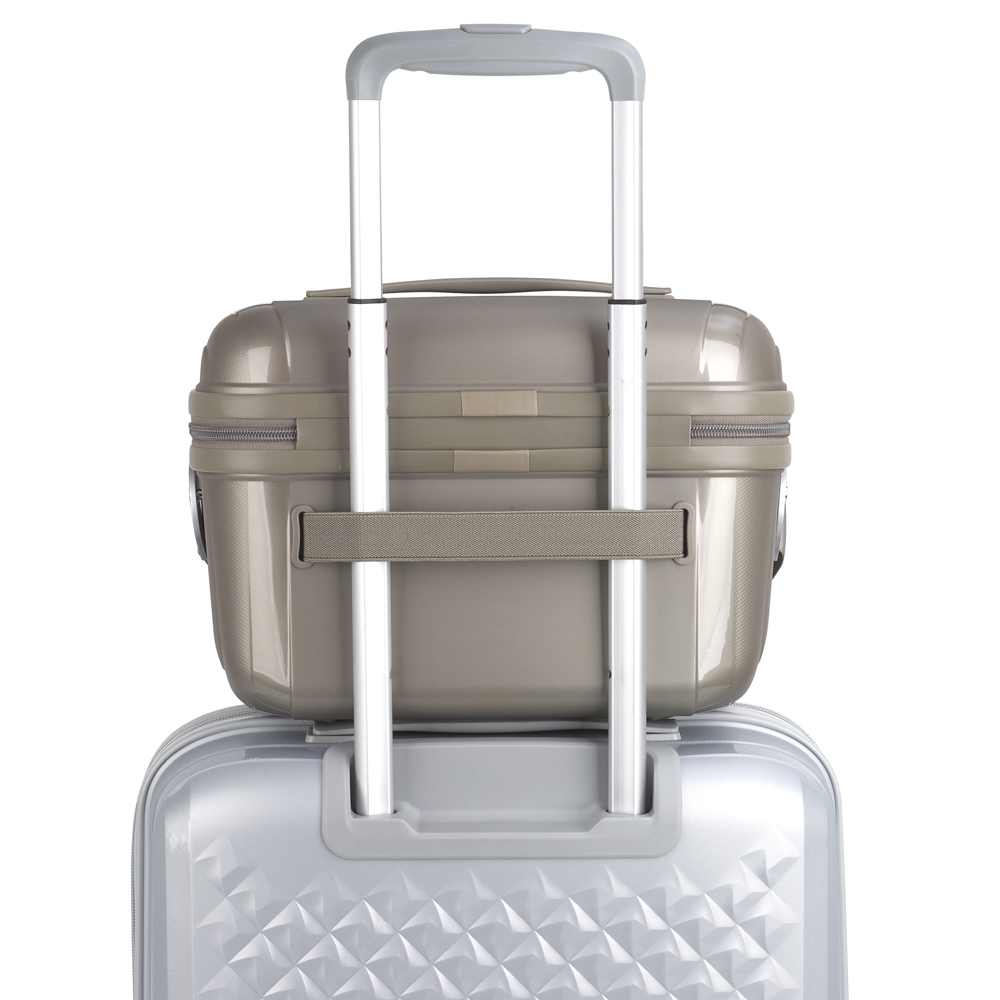 Queens Beauty Case