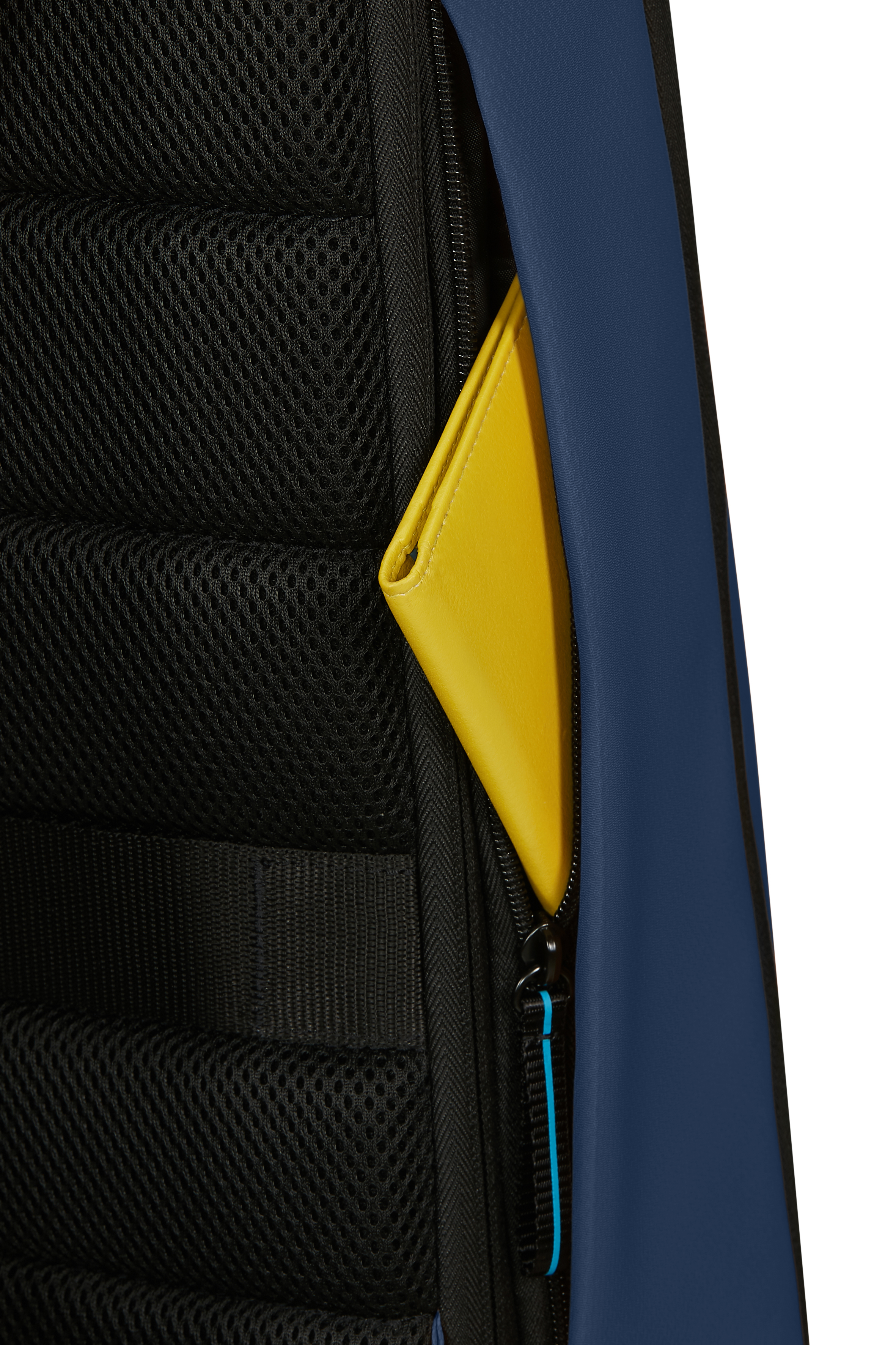Moderny Laptop Backpack 15.6"