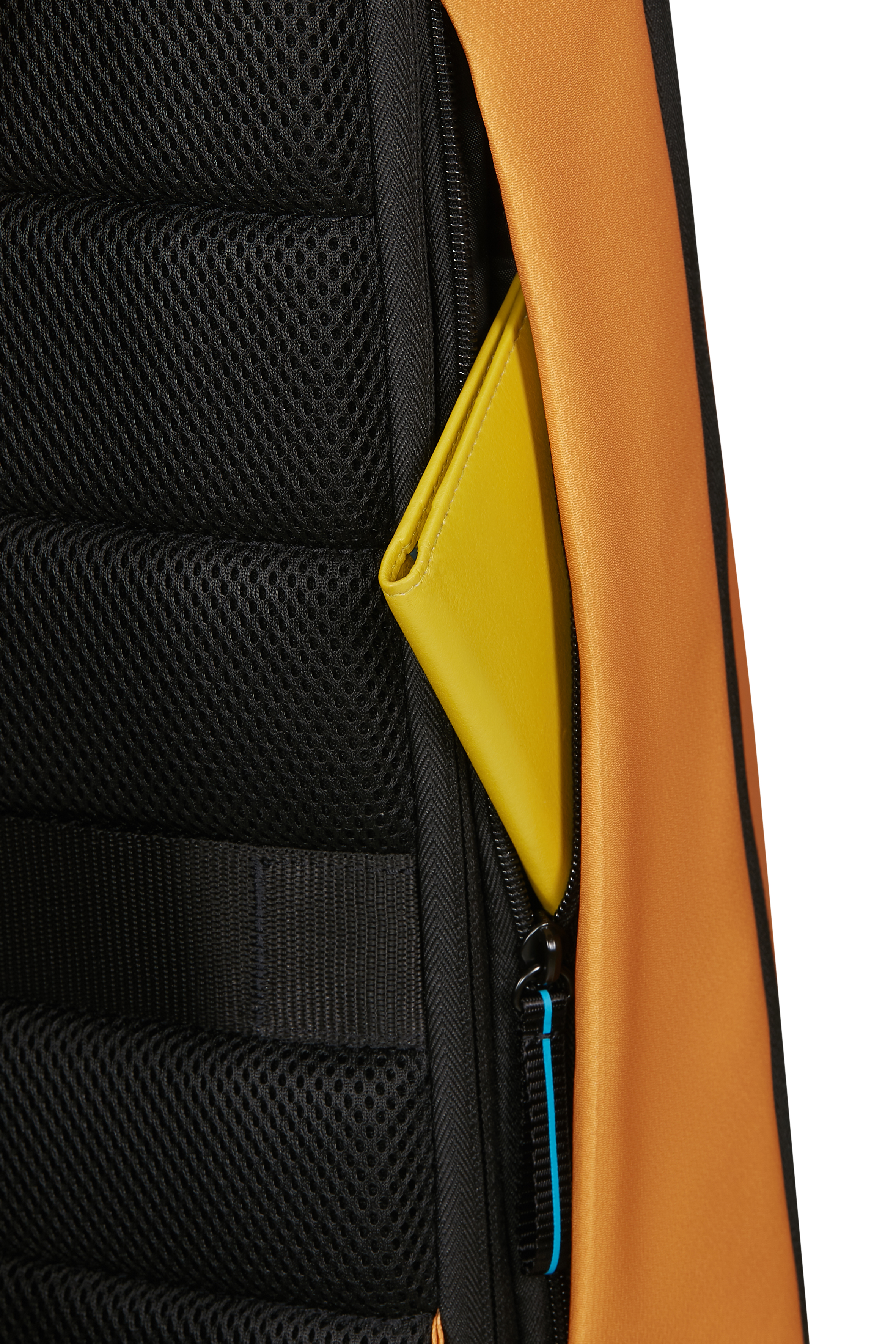 Moderny Laptop Backpack 15.6"