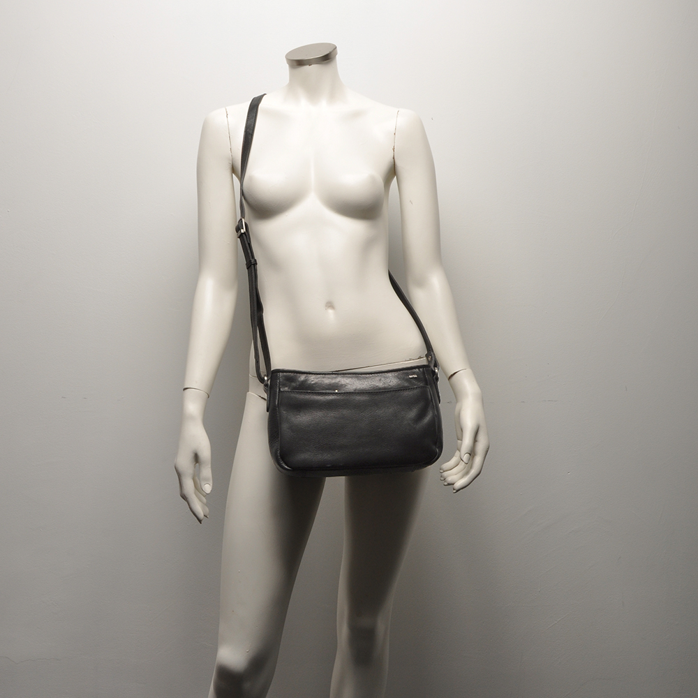 Lucca Crossbody