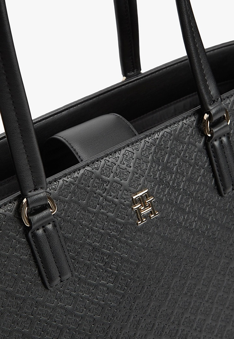 Daily Tote Monogram