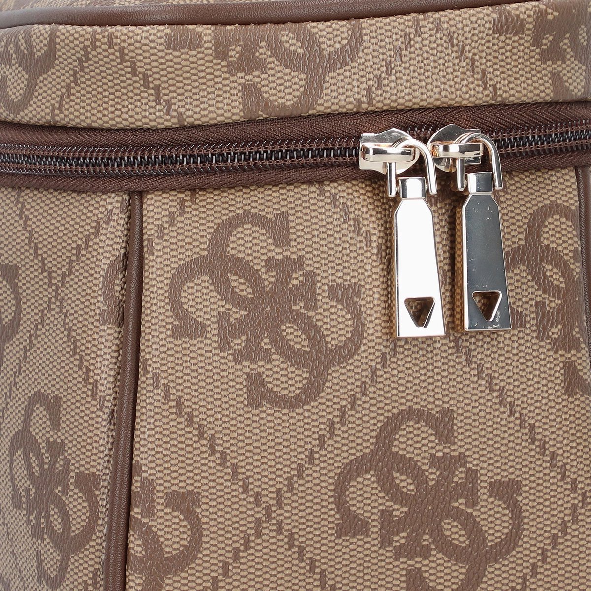 Beautycase Mildred met 4G-logo